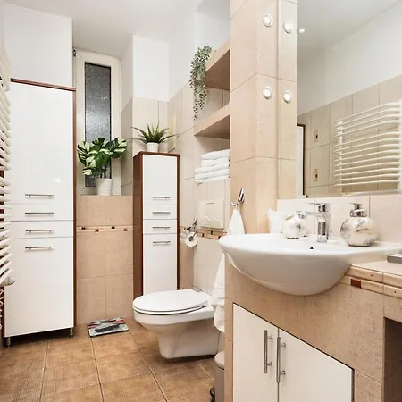 Apartment Vinci